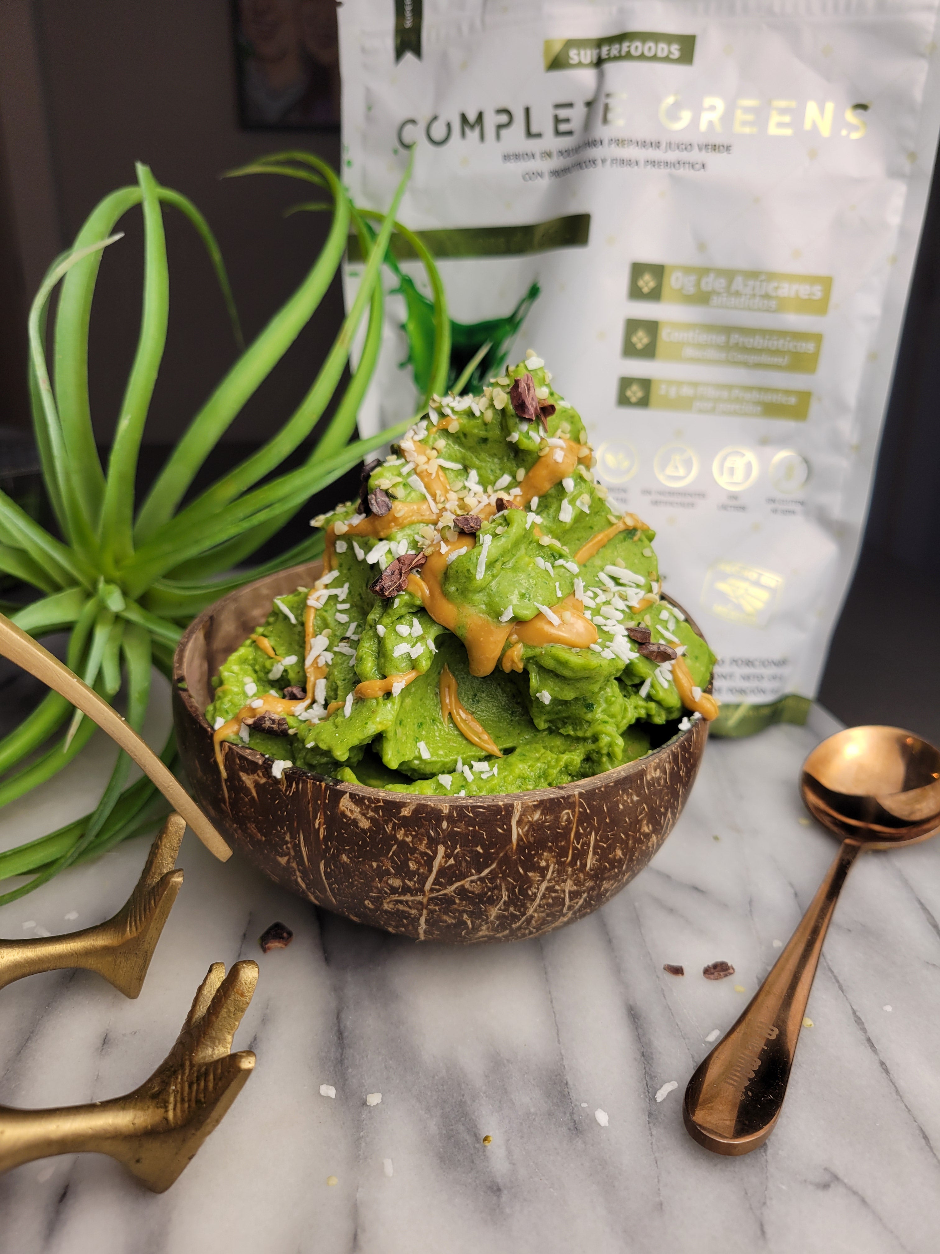 Super Green Smoothie Bowl